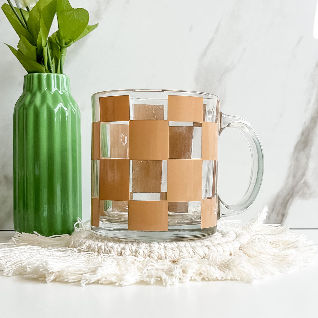 Tan checker oversized glass mug